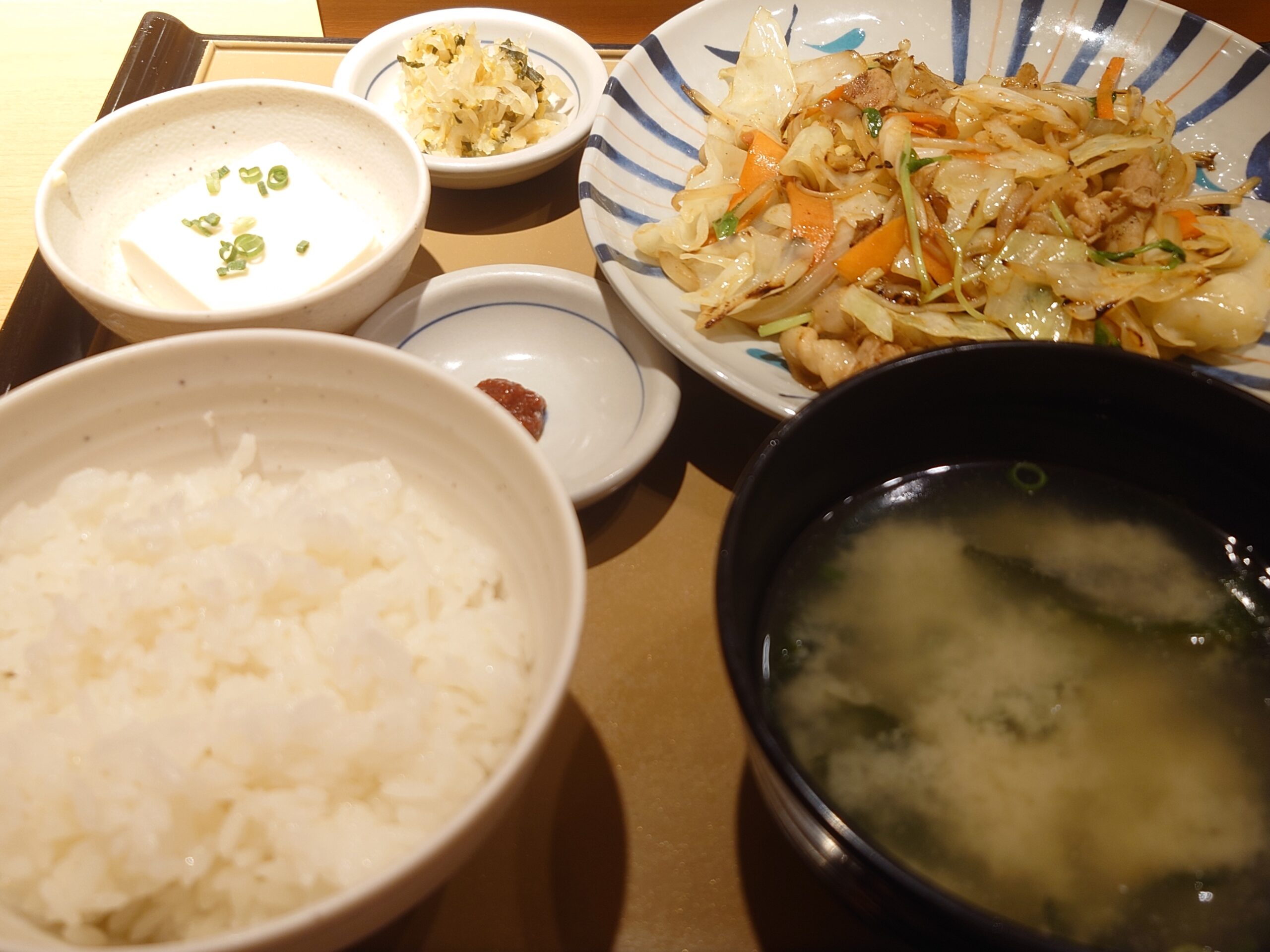 肉野菜炒め定食