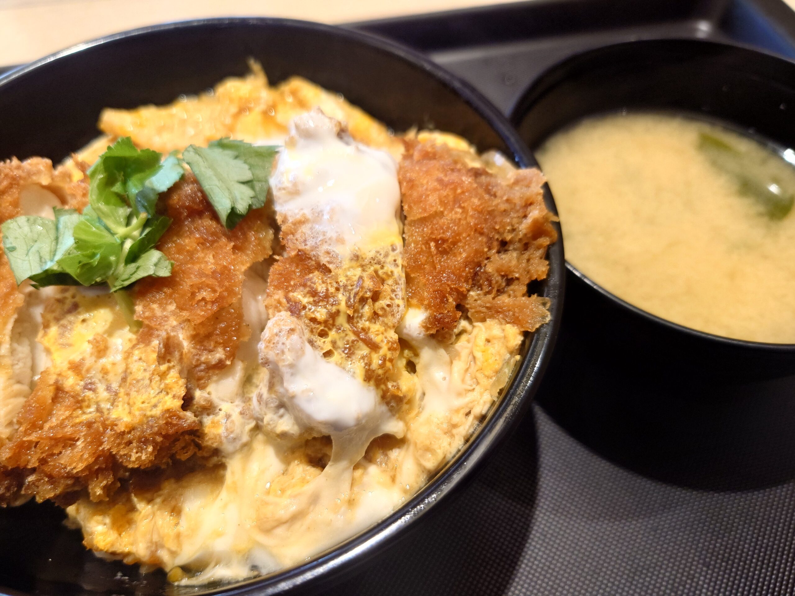 親子チキンかつ丼　730円